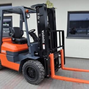 Forklift Toyota FDZN30 Series real 081369614067