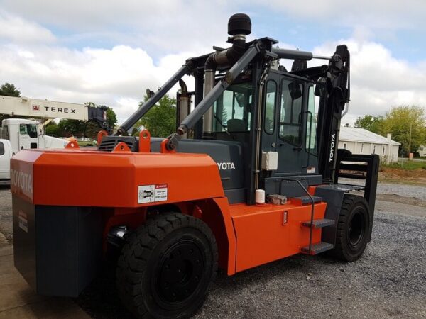 Toyota Forklift 4FD180 081369614067