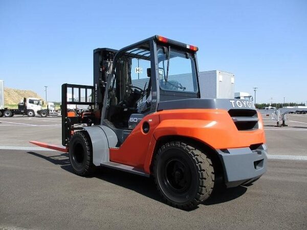 Harga Forklift Toyota forklift 8FD60N win-equipment 081369614067